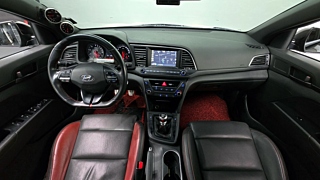 HYUNDAI AVANTE AD 2016
