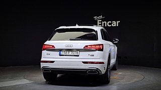 AUDI Q5 FY 2022