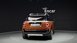 MINI COUNTRYMAN COOPER D 2018