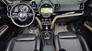 MINI COUNTRYMAN COOPER D 2018