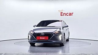 HYUNDAI IONIQ HYBRID 2018