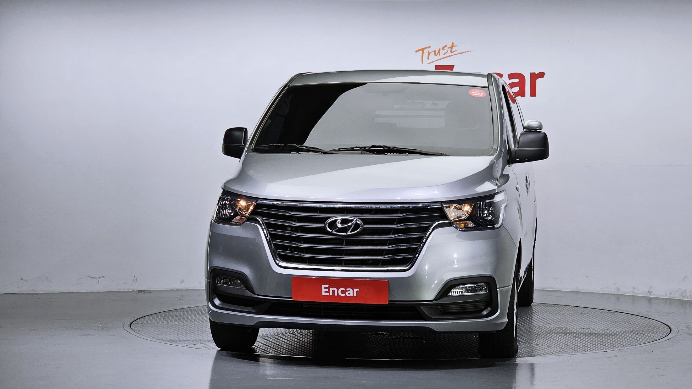 HYUNDAI STAREX GRAND 2019