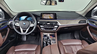 BMW 5-SERIES G30 2020
