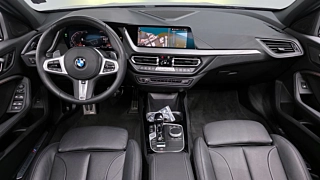 BMW 1-SERIES F40 2021