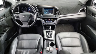 HYUNDAI AVANTE AD 2016