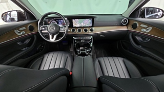 MERCEDES BENZ E-CLASS W213 2019