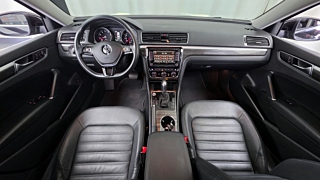 VOLKSWAGEN PASSAT 2018