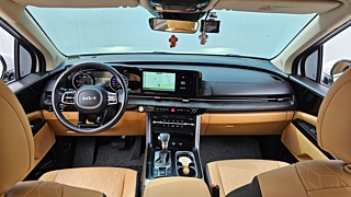 KIA CARNIVAL 2023