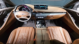 GENESIS G80 RG3 2023