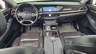 GENESIS EQ900 2016