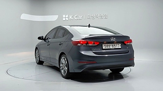 HYUNDAI AVANTE AD 2018
