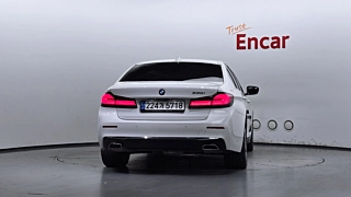 BMW 5-SERIES G30 2023