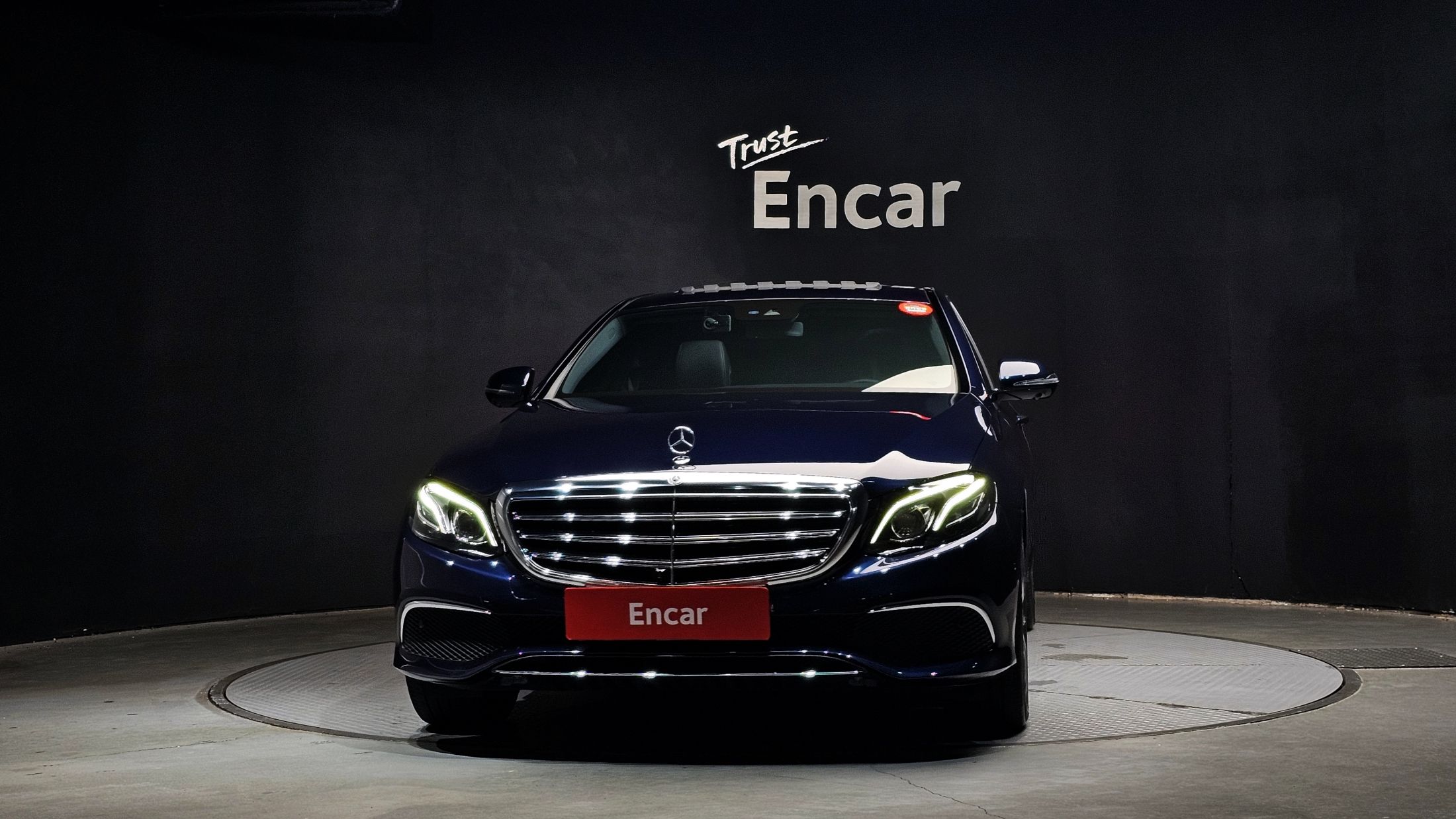 MERCEDES BENZ E-CLASS W213 2017