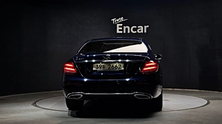 MERCEDES BENZ E-CLASS W213 2017