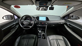 HYUNDAI SONATA DN8 2021