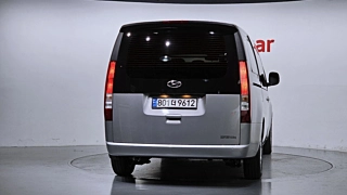 HYUNDAI STARIA 2022