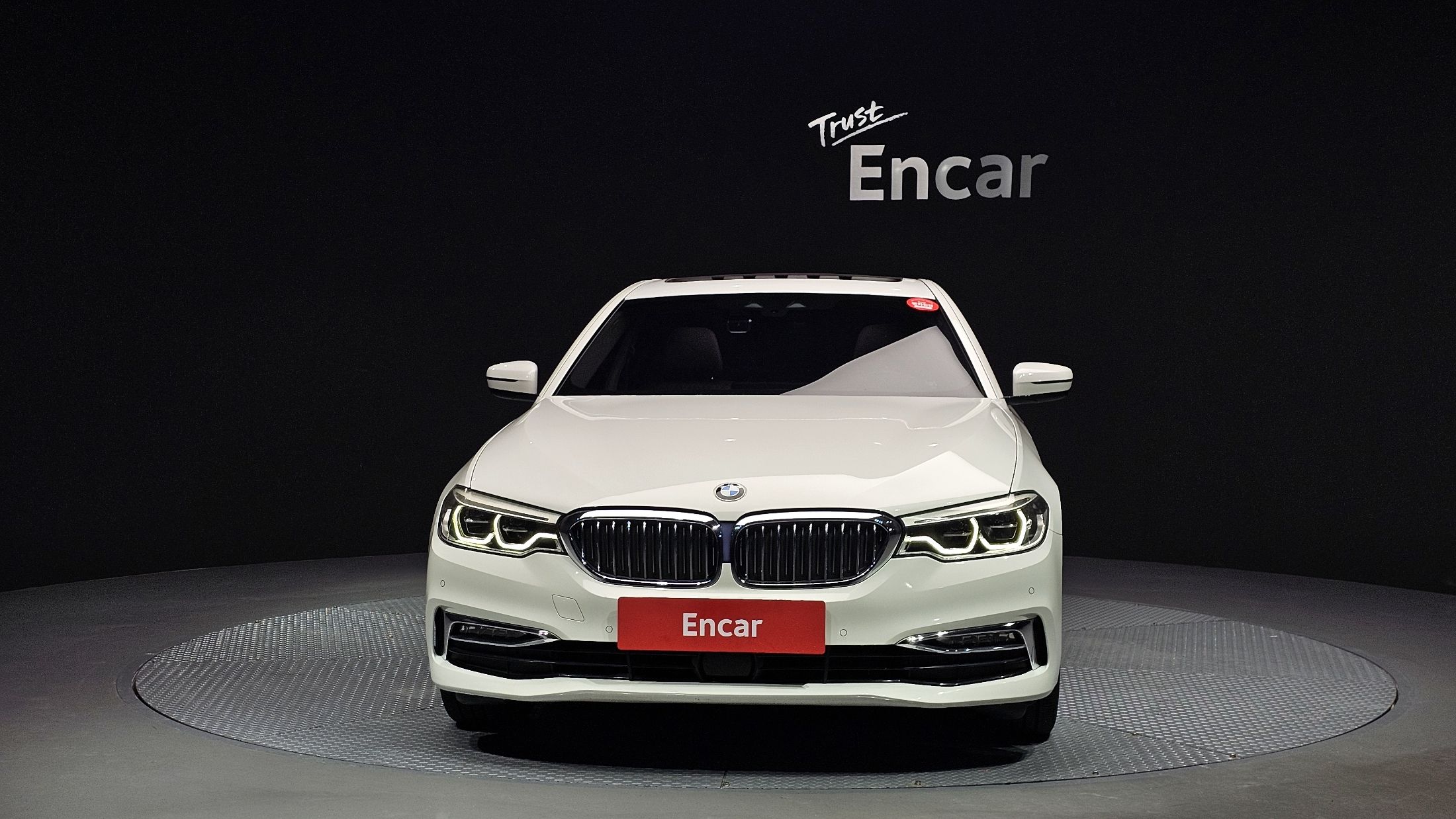 BMW 5-SERIES G30 2018