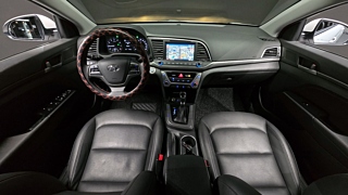 HYUNDAI AVANTE AD 2017
