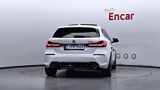 BMW 1-SERIES F40 2023