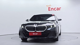 BMW 5-SERIES G60 2024