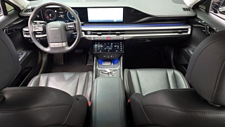 HYUNDAI GRANDEUR GN7 2023