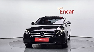 MERCEDES BENZ E-CLASS W213 2017