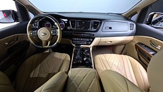 KIA CARNIVAL 2017