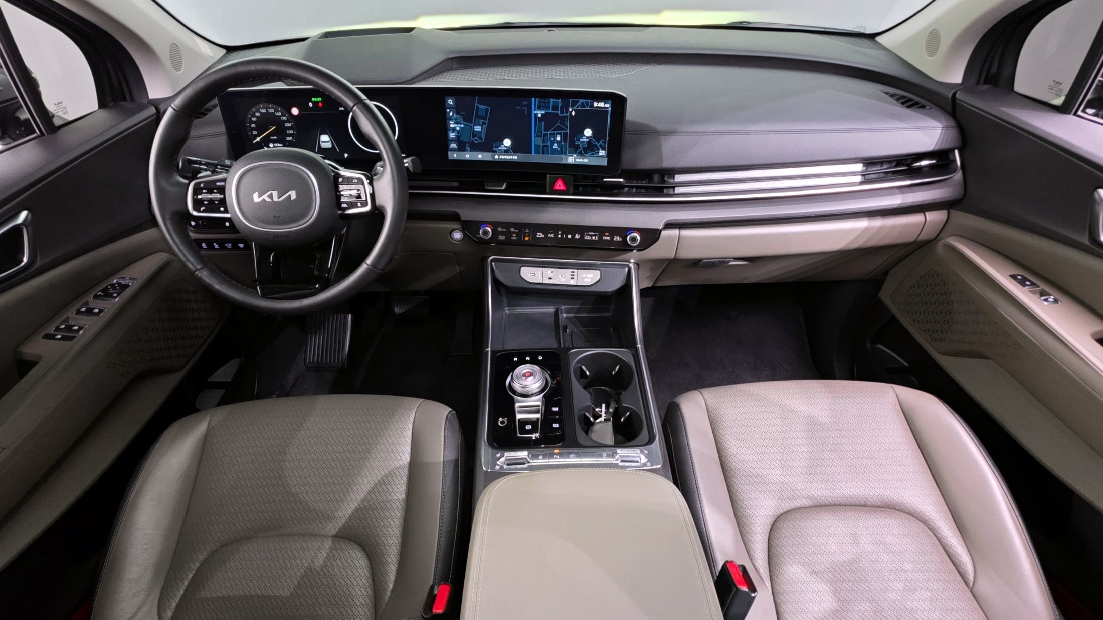 KIA CARNIVAL 2023