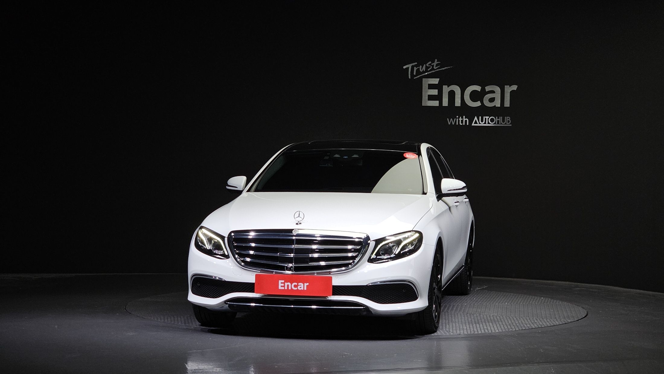 MERCEDES BENZ E-CLASS W213 2020