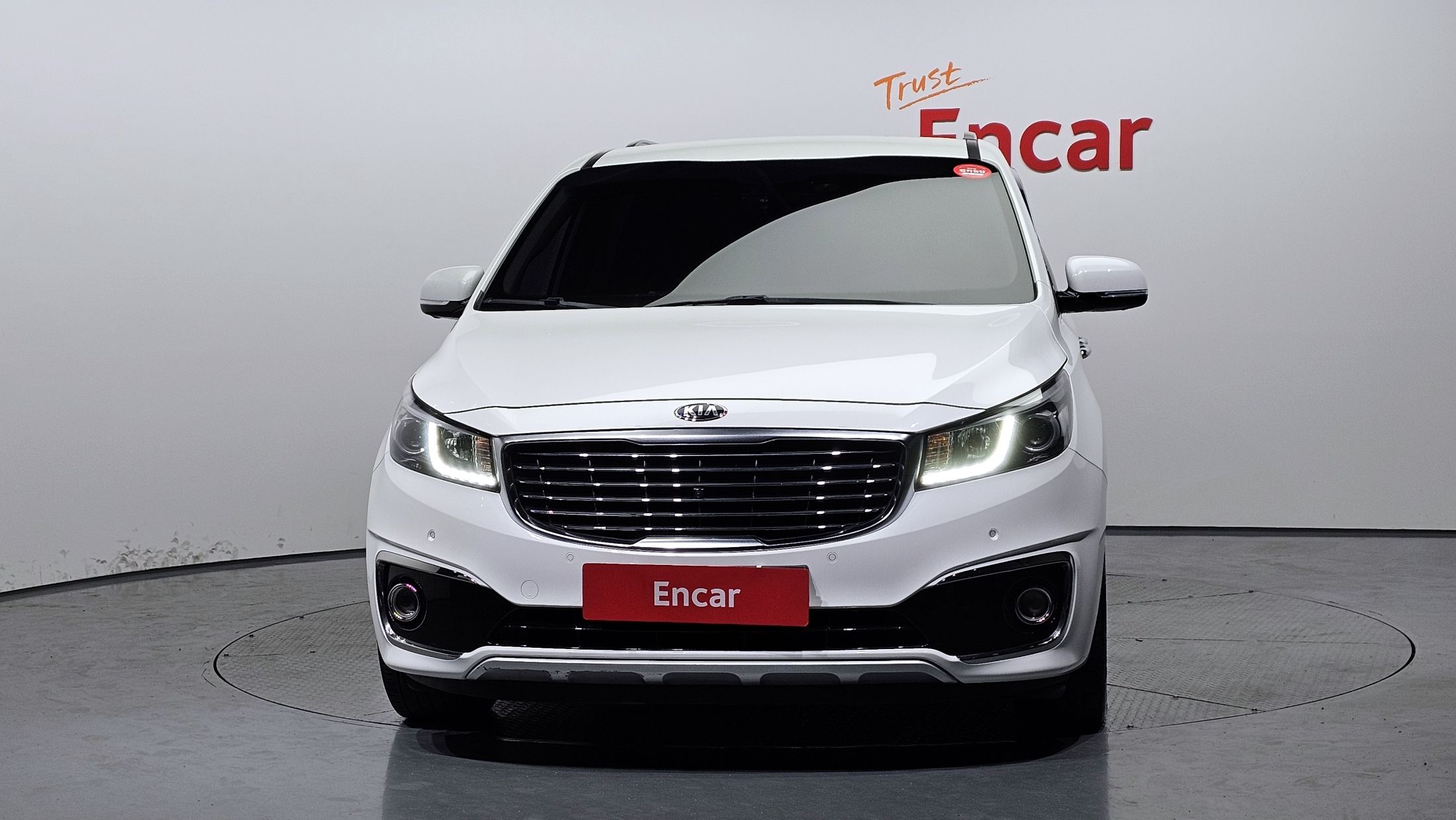 KIA CARNIVAL 2017