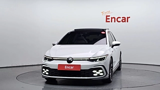 VOLKSWAGEN GOLF 2023