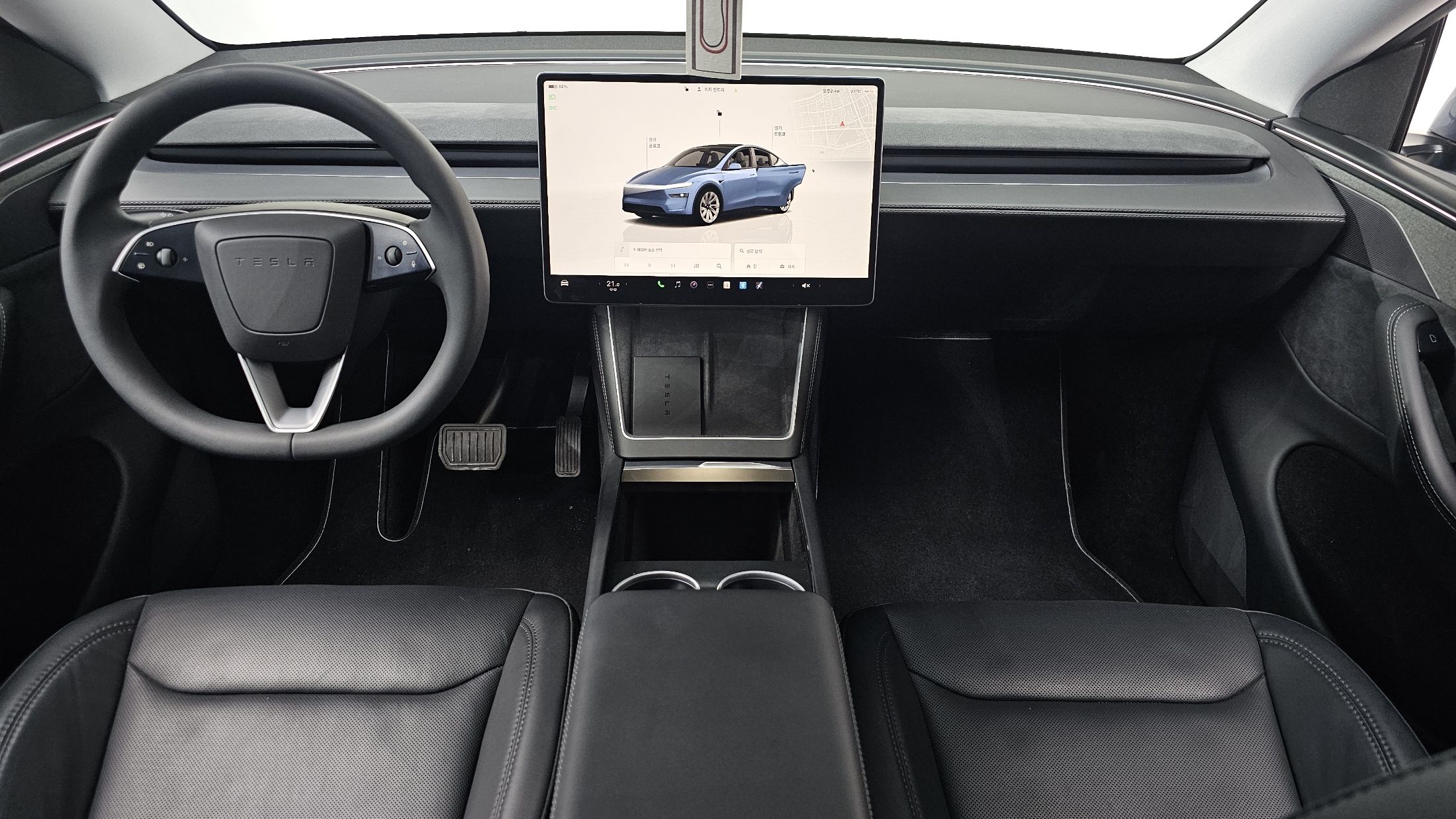 TESLA MODEL Y 2025