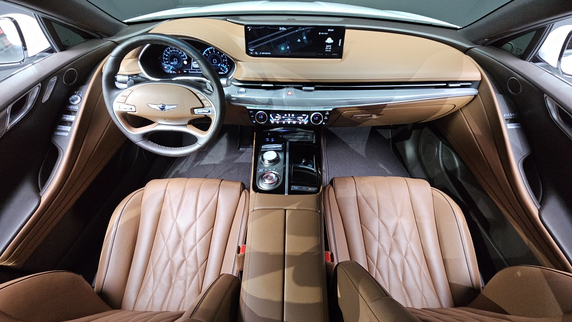 GENESIS G80 RG3 2023