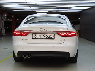 JAGUAR XF X260 2018