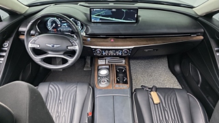 GENESIS G80 RG3 2022