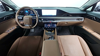 HYUNDAI GRANDEUR HYBRID GN7 2023