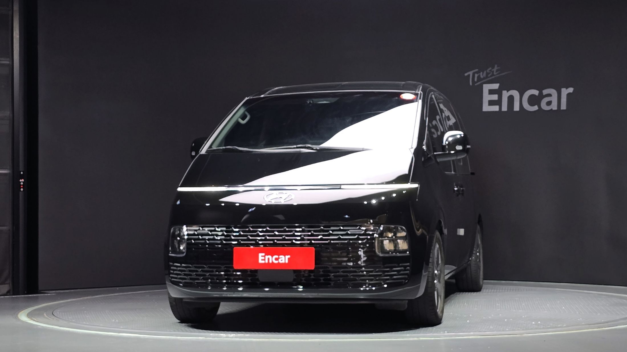 HYUNDAI STARIA 2021