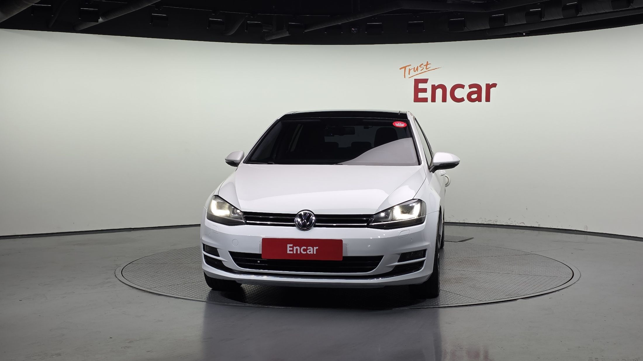 VOLKSWAGEN GOLF 2016