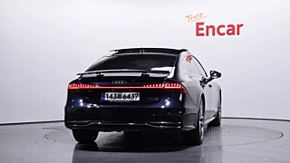 AUDI A7 4K 2020
