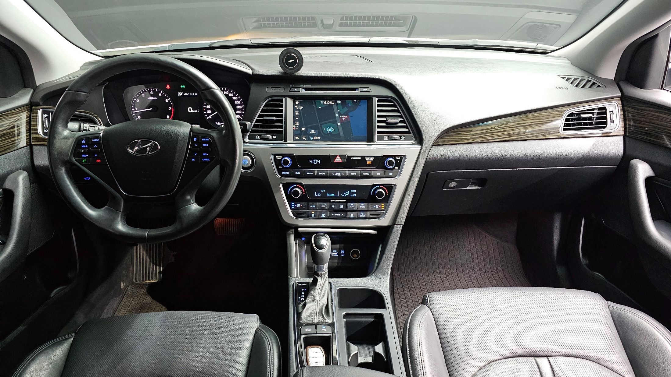 HYUNDAI SONATA LF 2015