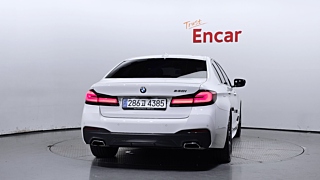 BMW 5-SERIES G30 2023