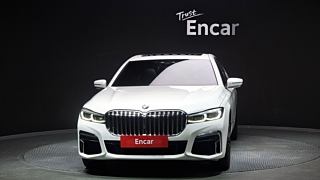 BMW 7-SERIES G11 2016