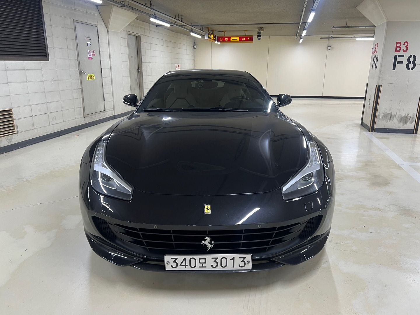 FERRARI GTC4 LUSSO 2019