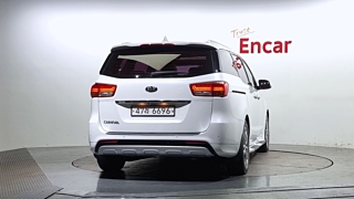 KIA CARNIVAL 2017