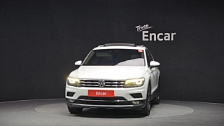 VOLKSWAGEN TIGUAN 2020