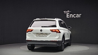 VOLKSWAGEN TIGUAN 2020