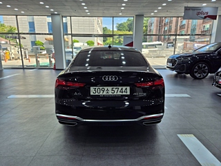 AUDI A5 F5 2023