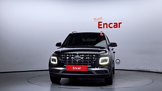 HYUNDAI VENUE 2023