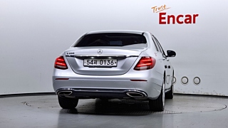 MERCEDES BENZ E-CLASS W213 2016