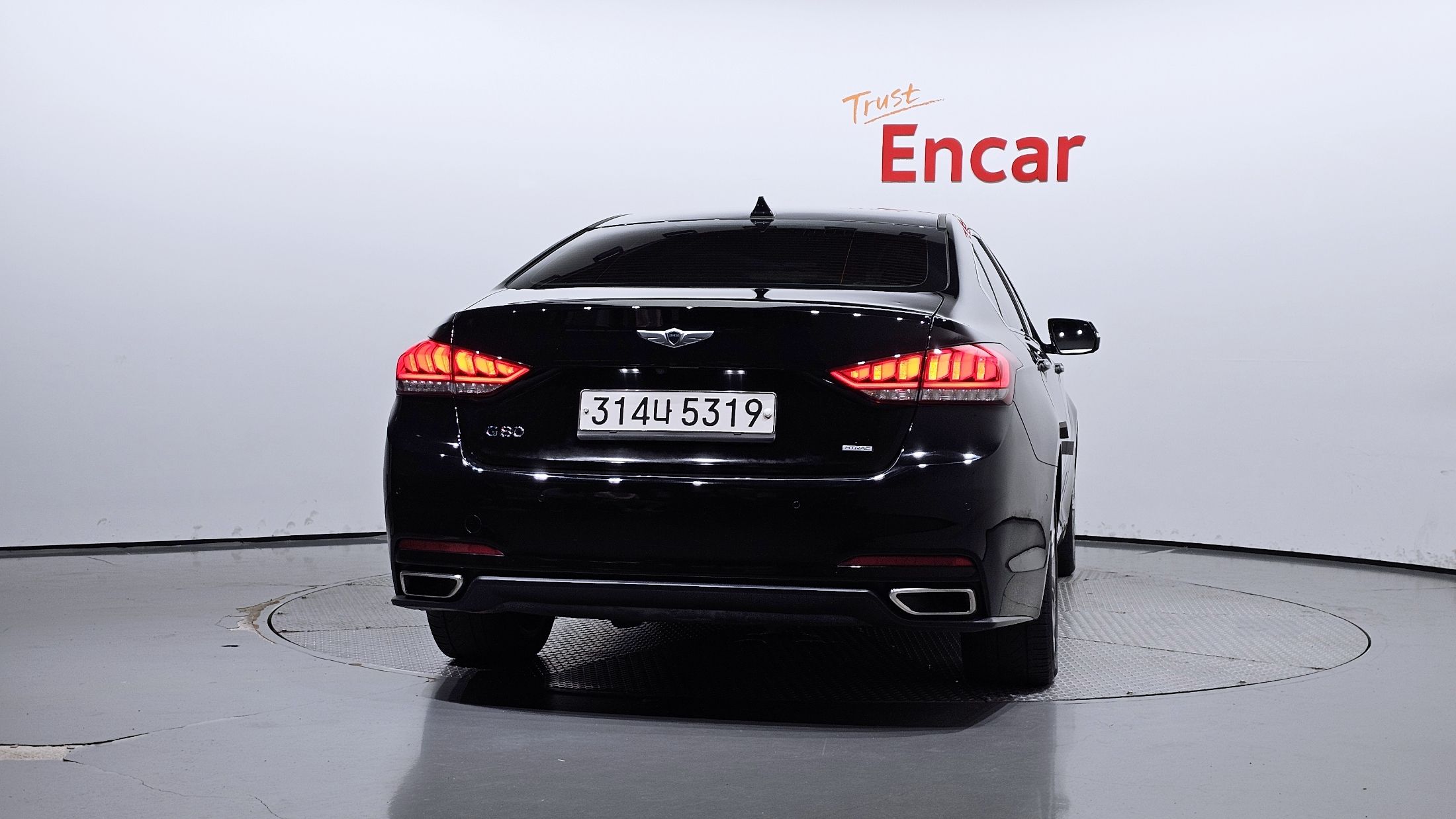 HYUNDAI GENESIS DH 2015